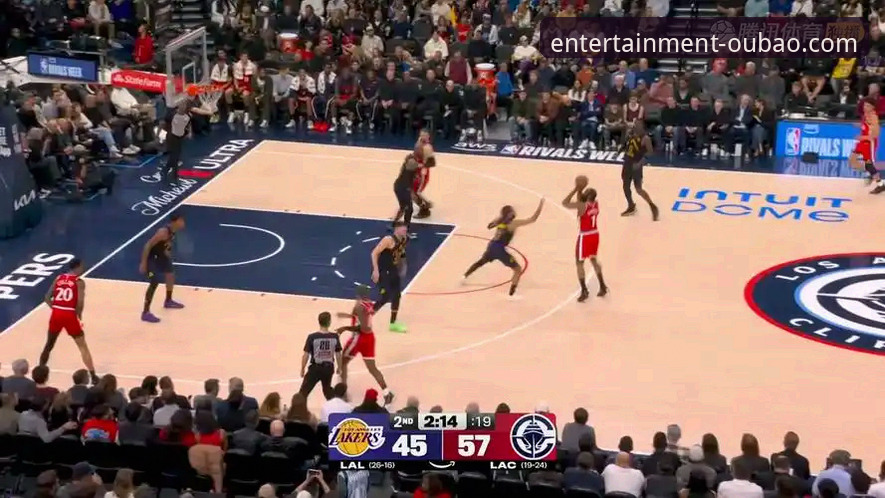 NBA赛场风云突变，快船遭鹈鹕20分逆转吞下三连败最新动态